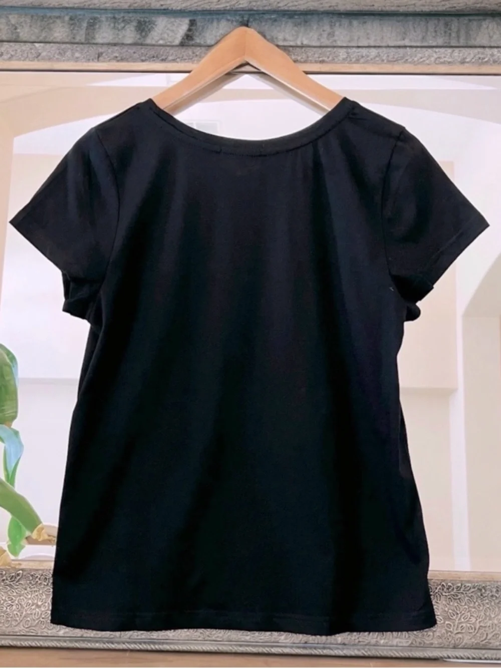 NEW Follow the Sun Black Festival Bohemian Tee Shirt Women’s Size Small NWT - Picture 3 of 11